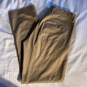 J Crew Mens Bedford Dress Khaki